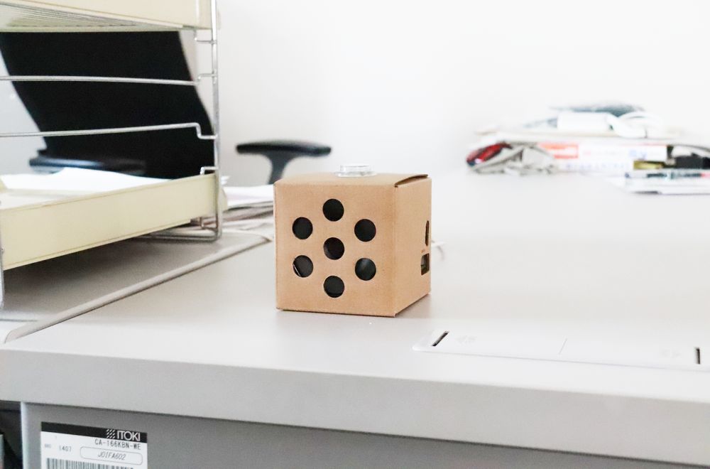 “全員通知系統”：使用語(yǔ)音合成技術(shù)，通過(guò)揚聲器傳達通知